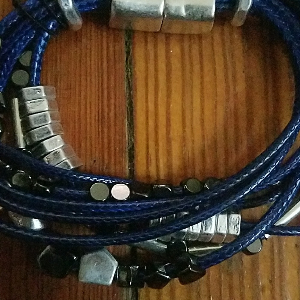 Bracelet - Picture 3 of 3